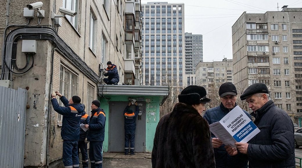 Как правильно установить видеокамеру во дворе и подъезде: практическое руководство